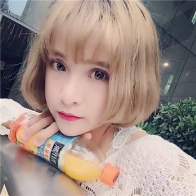 扫把飞行游戏